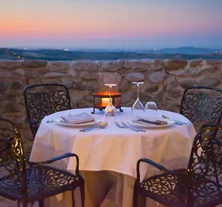 Castello Di Albereto بيت ضيافة Trarivi