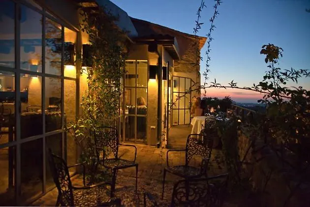 Castello Di Albereto Trarivi