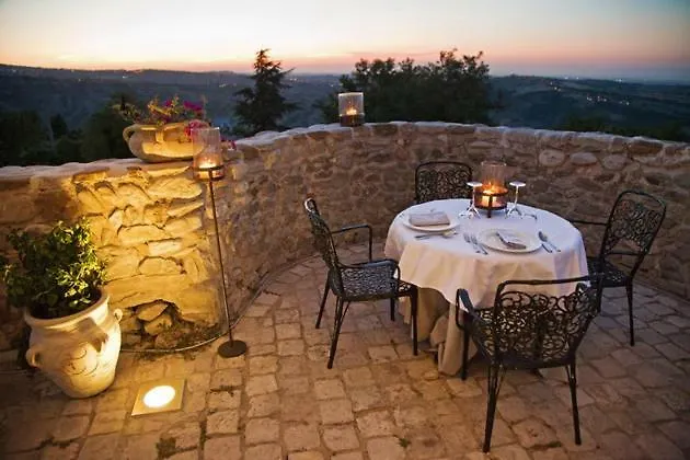 Castello Di Albereto Trarivi