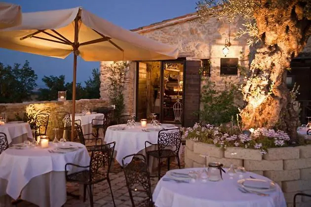 Castello Di Albereto * Trarivi