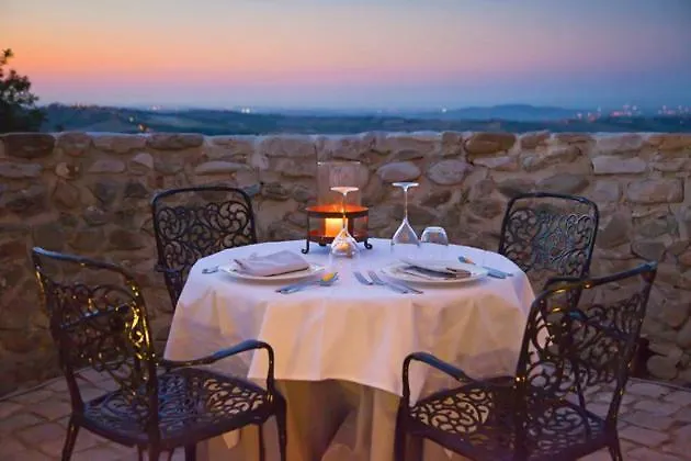 Castello Di Albereto Pensjonat Trarivi