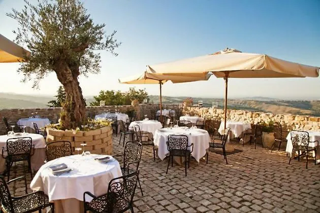 Castello Di Albereto Trarivi