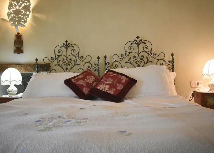 Affittacamere Castello Di Albereto *