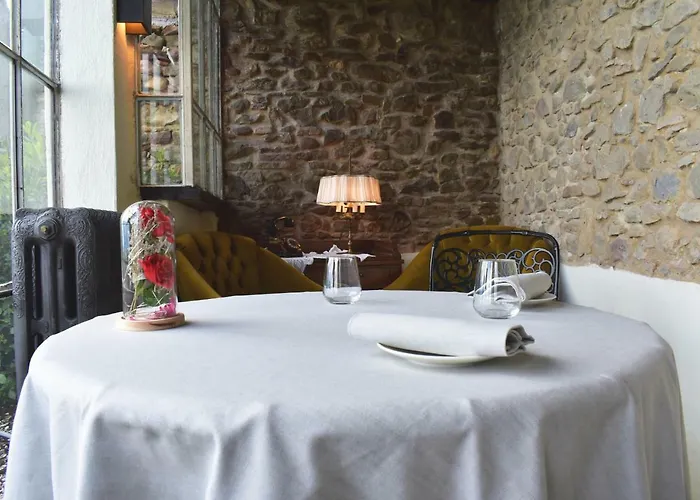 Castello Di Albereto Affittacamere Trarivi